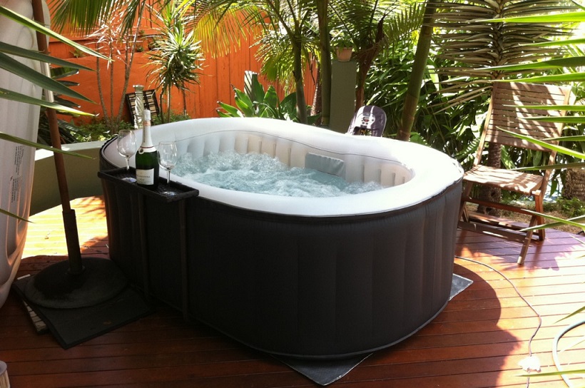 jacuzzi-gonflable-2.jpg