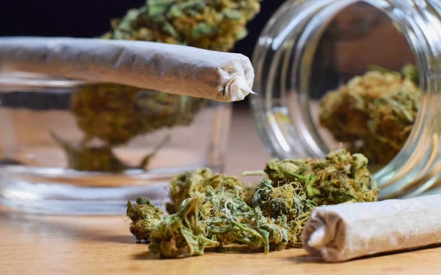 joint-cannabis-espagne.jpg