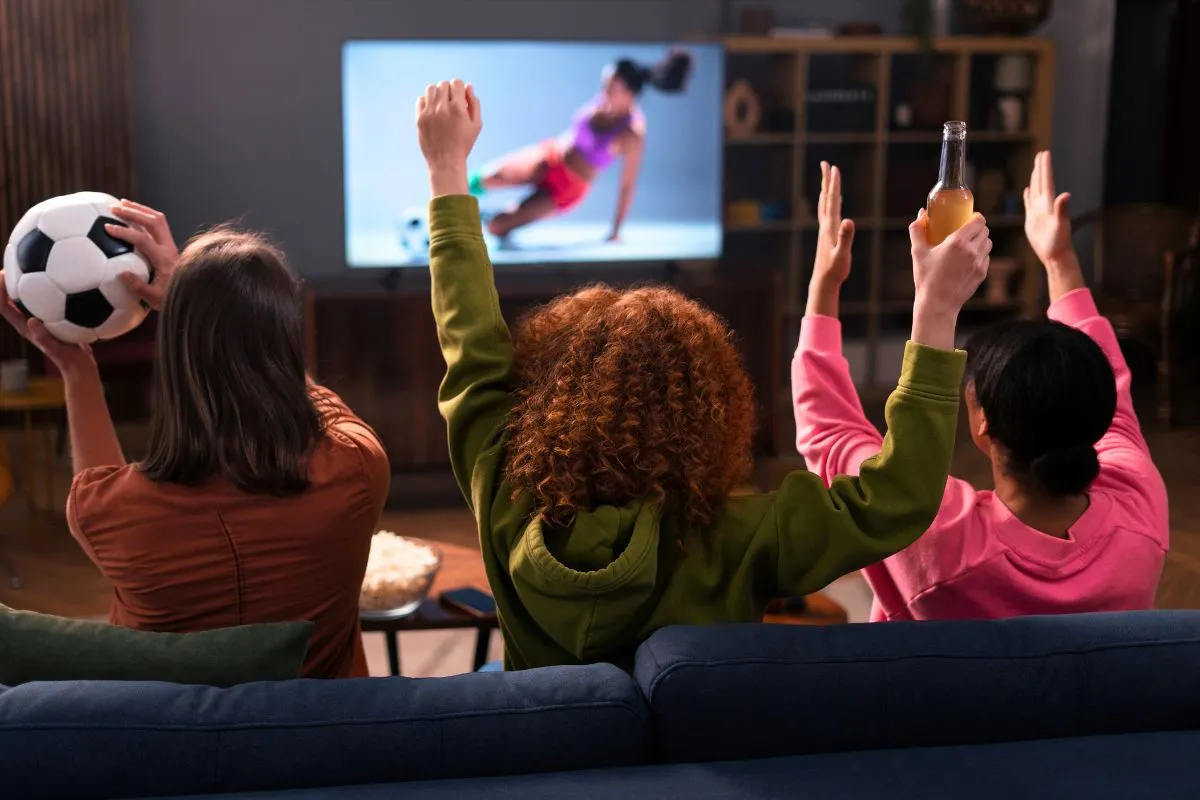 iptv-en-2025-comment-choisir-le-meilleur-service-sans-se-tromper.webp