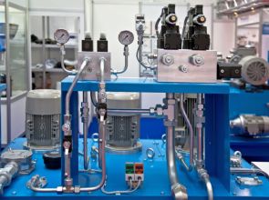 Les innovations qui transforment le marché des équipements hydrauliques