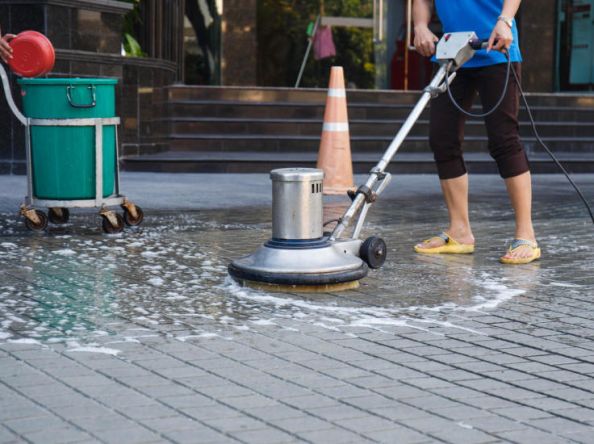 Nettoyage remise en état : une étape indispensable après travaux ou chantier