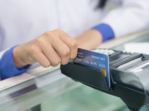 Que puis-je payer avec ma carte de crédit ?￼